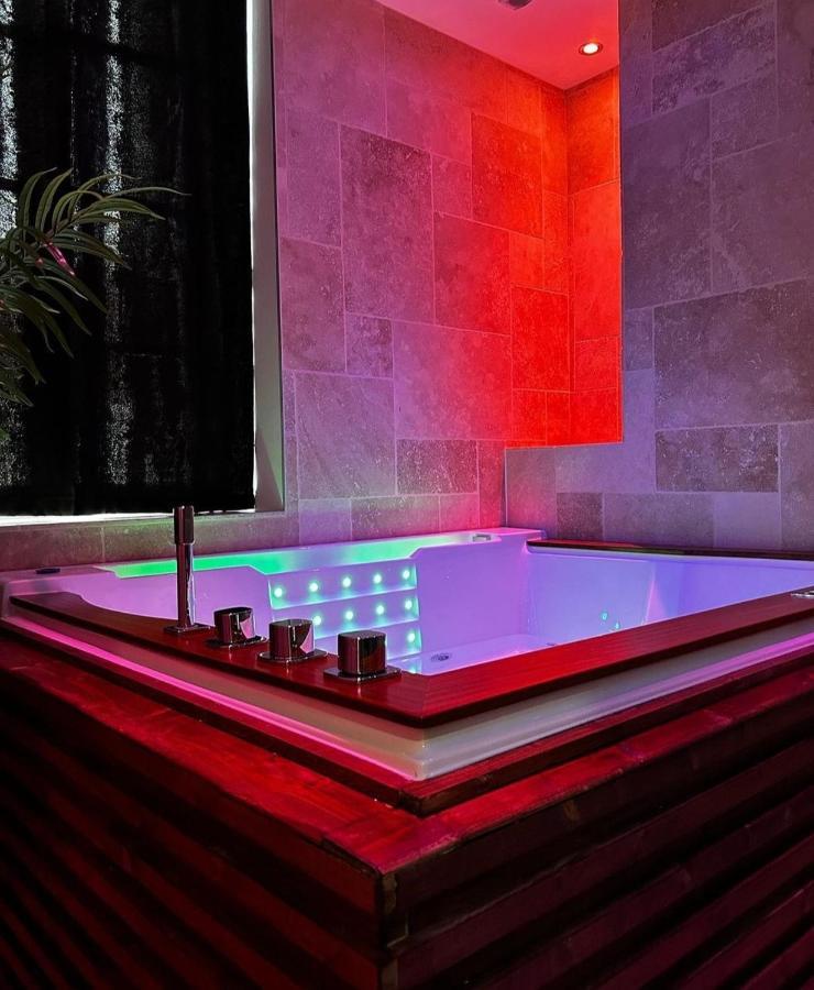 דיז'ון Bella Notte Spa מראה חיצוני תמונה